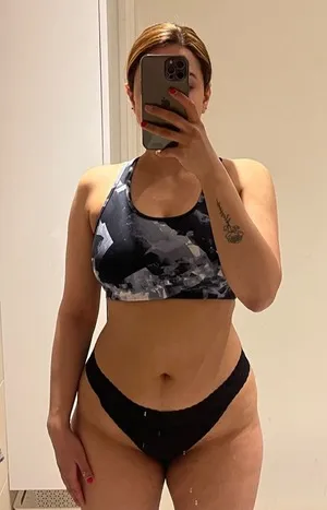 high profile escorts in Sundar Nagar